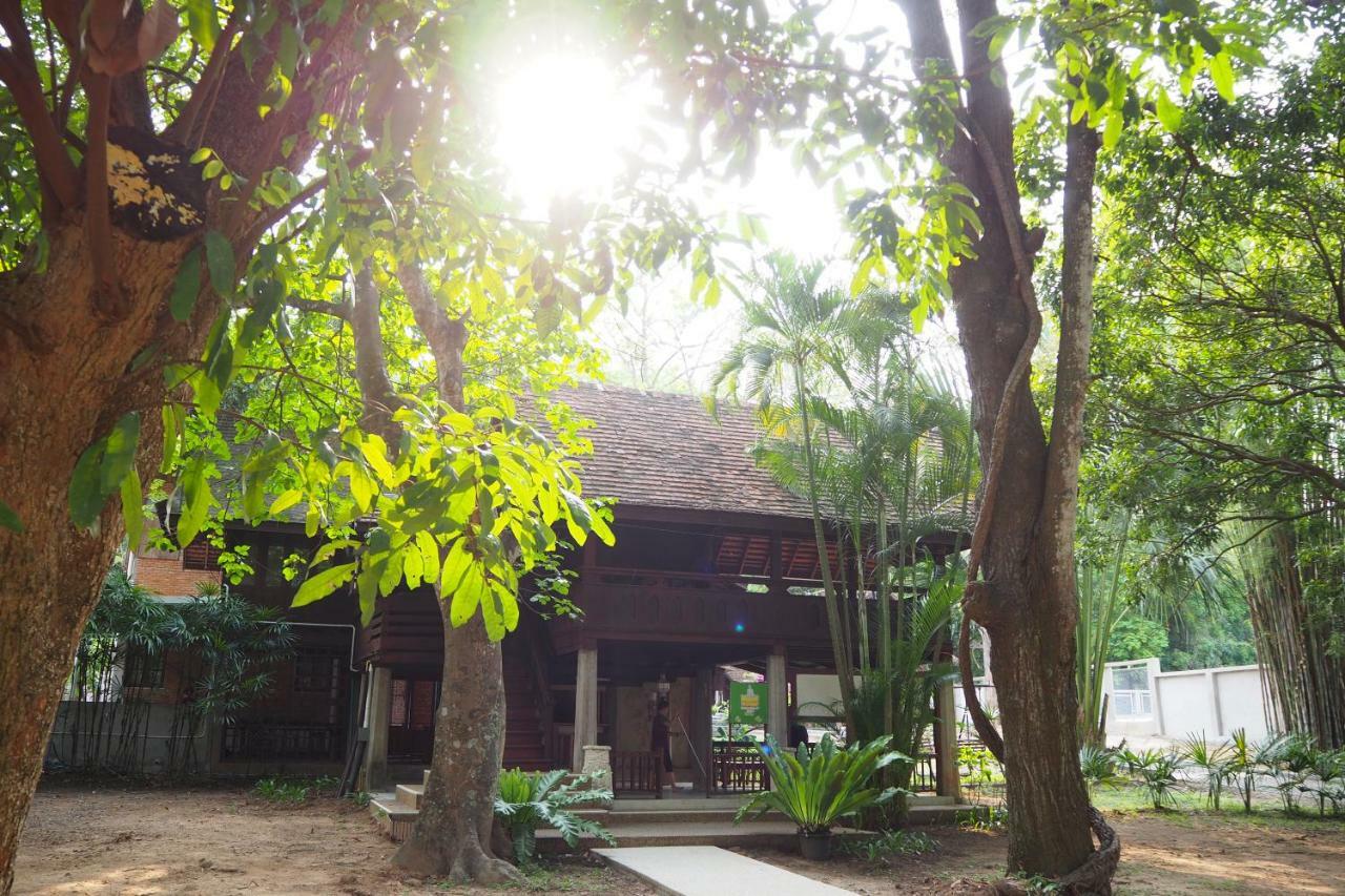 Insight Hostel Chiang Mai Extérieur photo