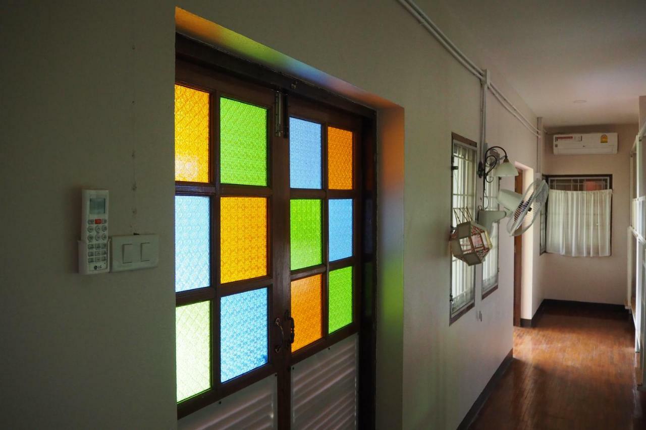 Insight Hostel Chiang Mai Extérieur photo