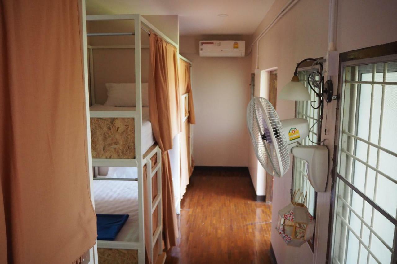 Insight Hostel Chiang Mai Extérieur photo