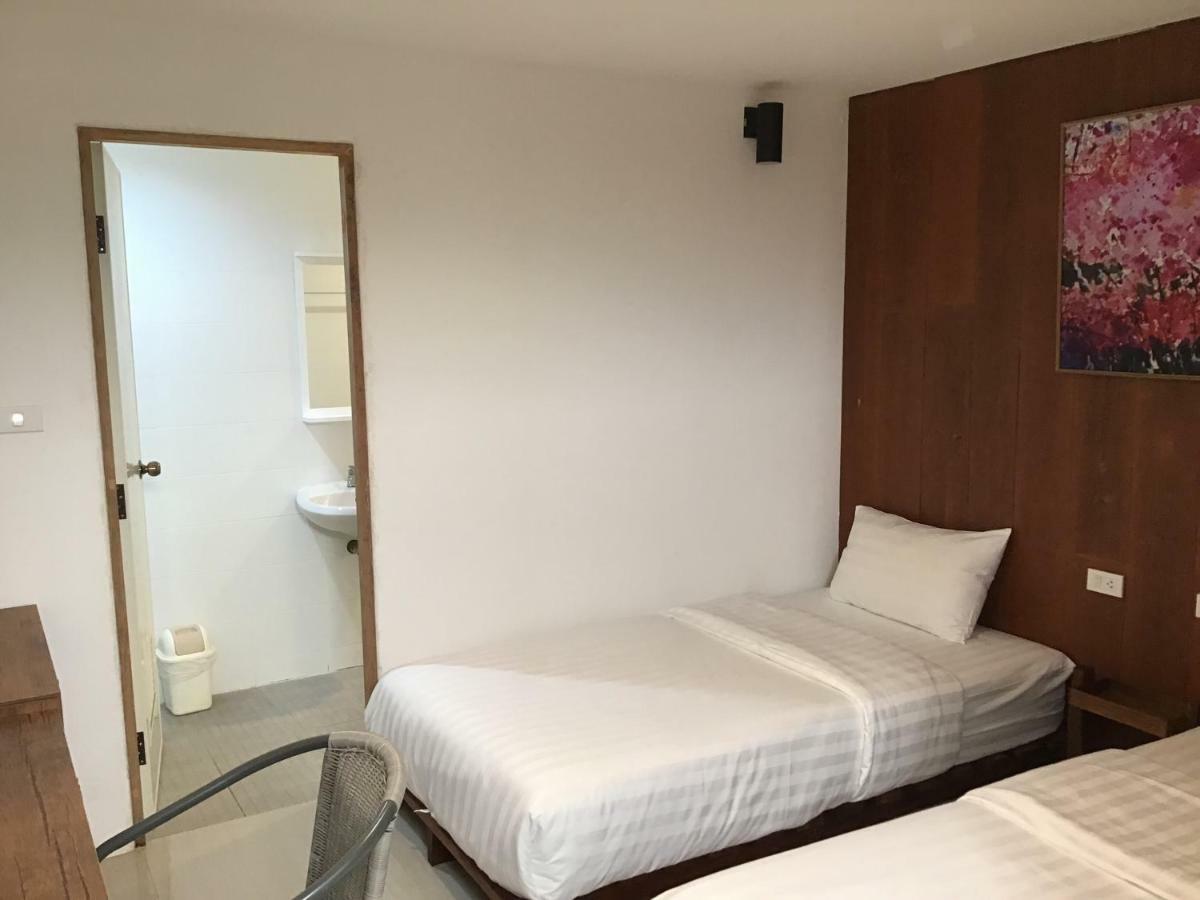 Insight Hostel Chiang Mai Extérieur photo